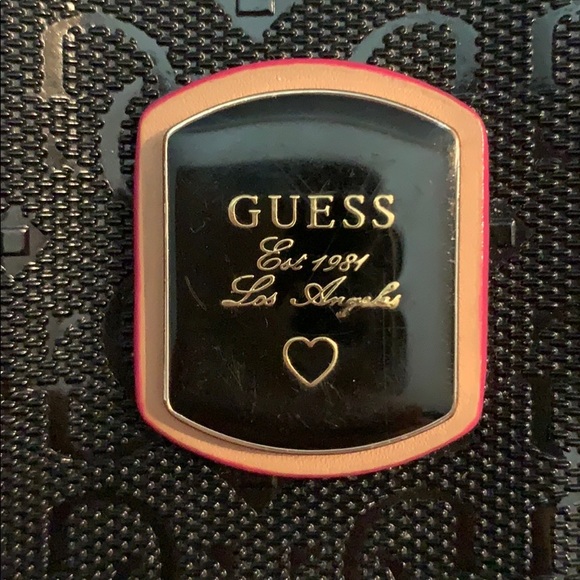 Guess black zip mini wristlet wallet with ID slot - Picture 3 of 10